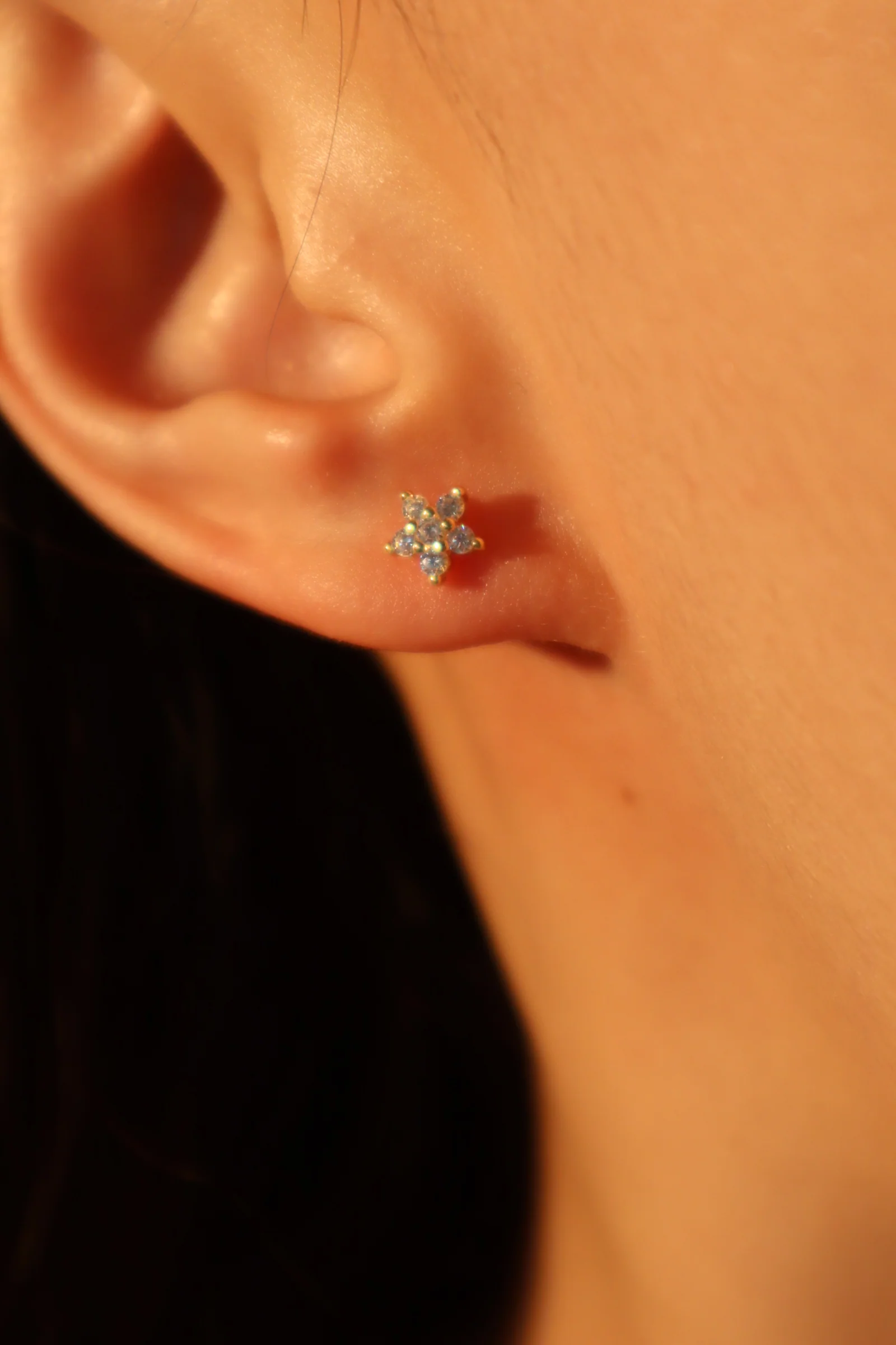 18K Gold Vermeil Diamond Flake Stud Earrings - Image 3