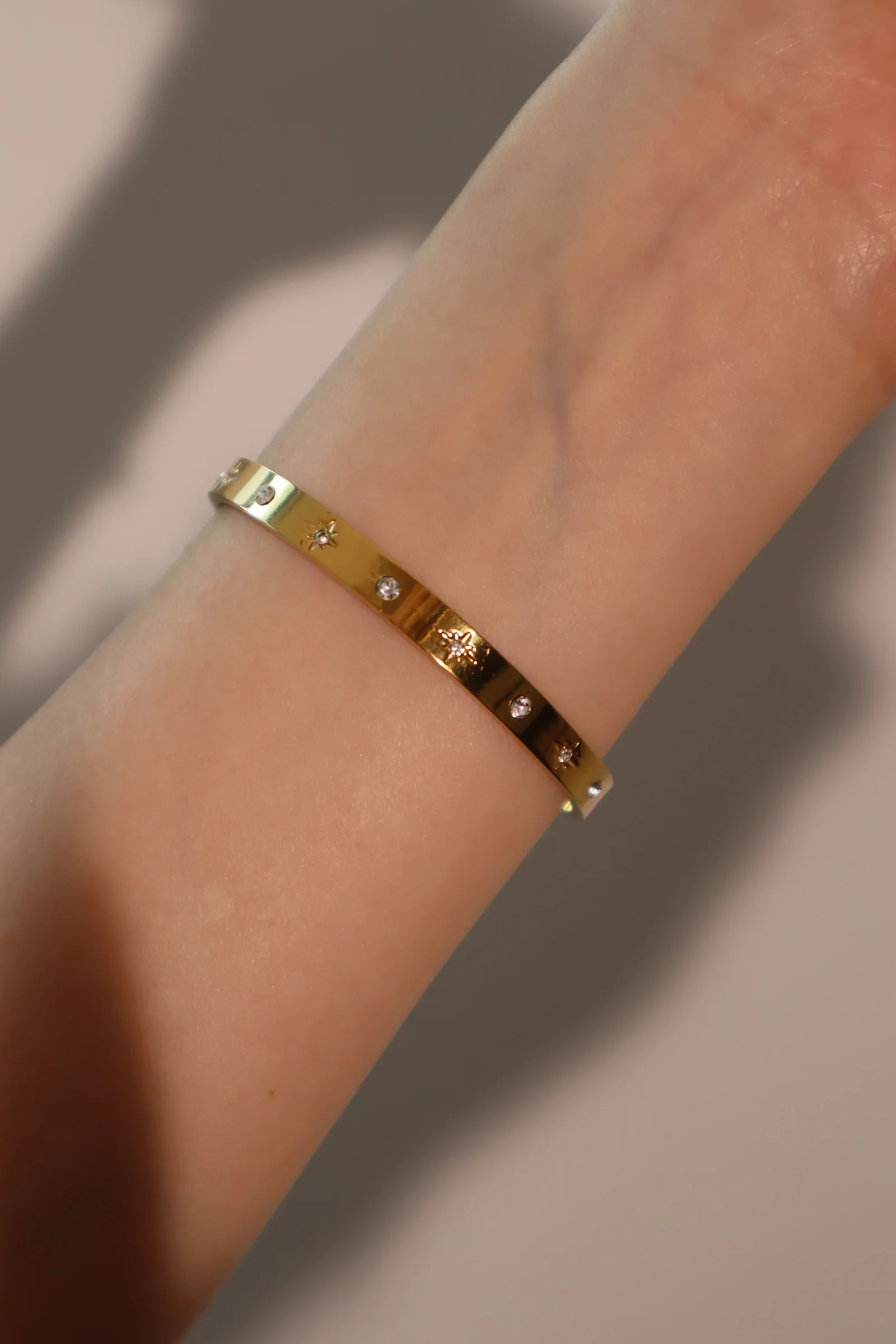 18K Gold Stainless Steel Diamond Star Bracelet - Image 5