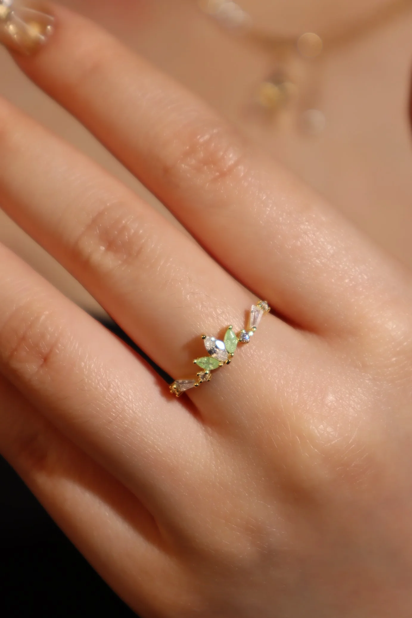 18K Gold Vermeil Green Gem Clover Ring - Image 3