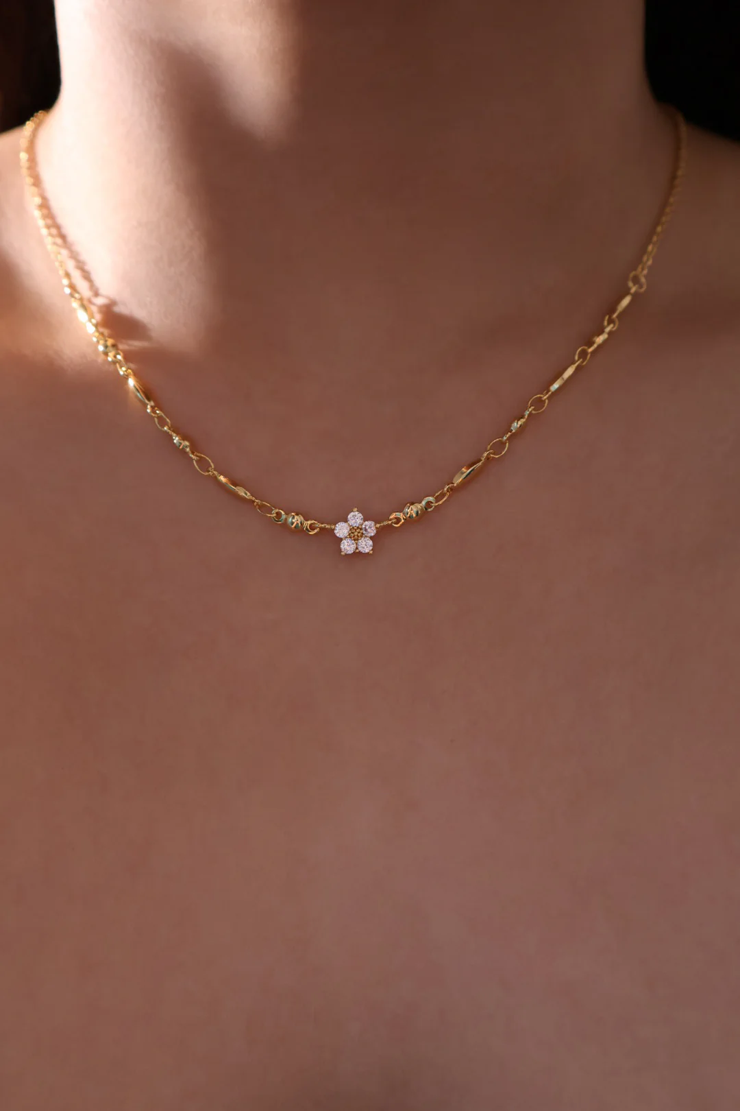 18K Real Gold Plated Starlight Bloom Necklace - Image 8