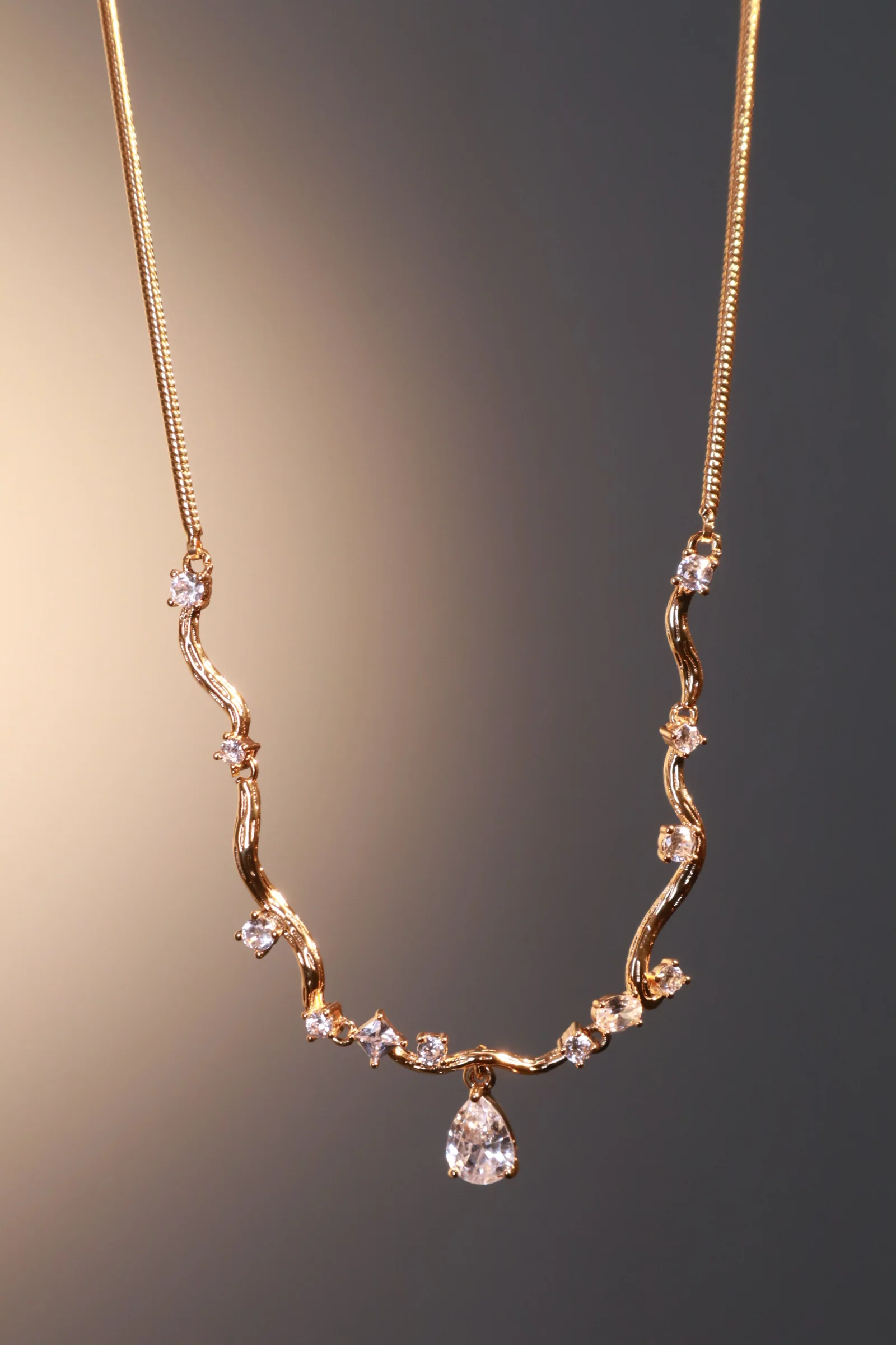 18K Real Gold Plated Diamond Spiral Drop Necklace - Image 3