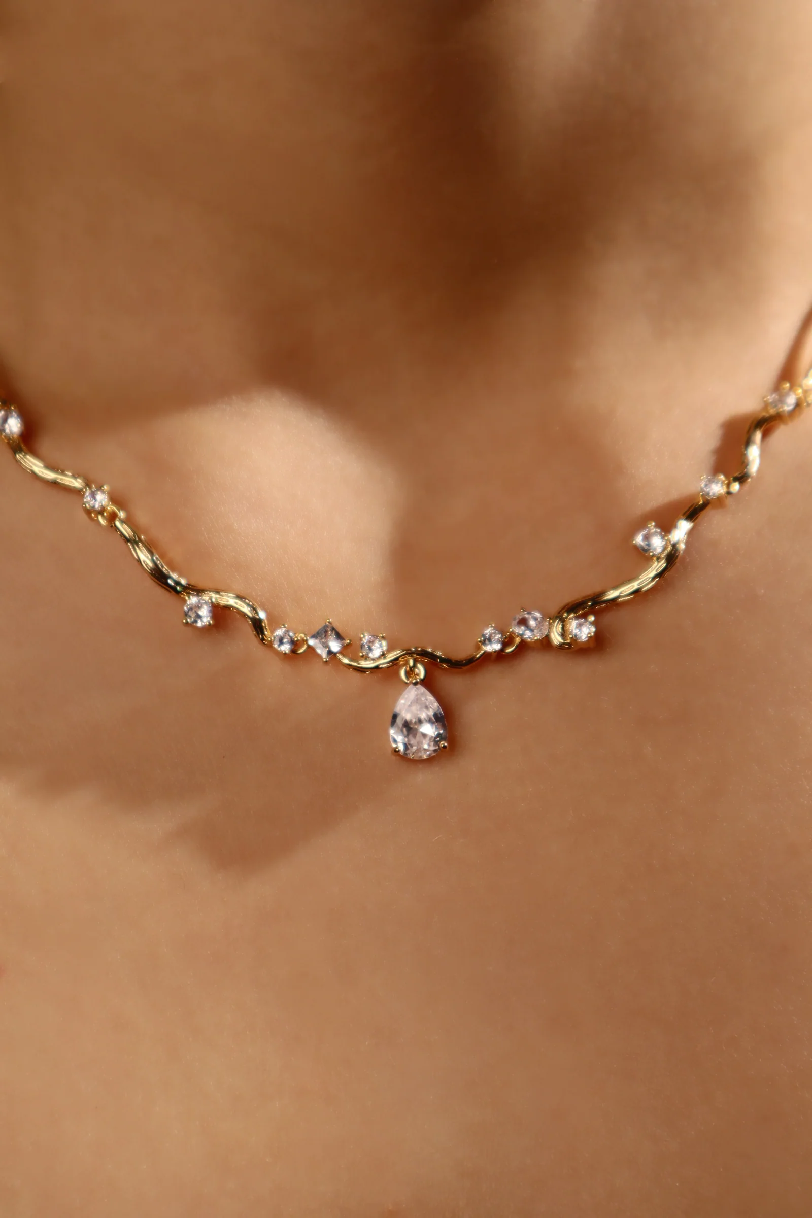 18K Real Gold Plated Diamond Spiral Drop Necklace - Image 5