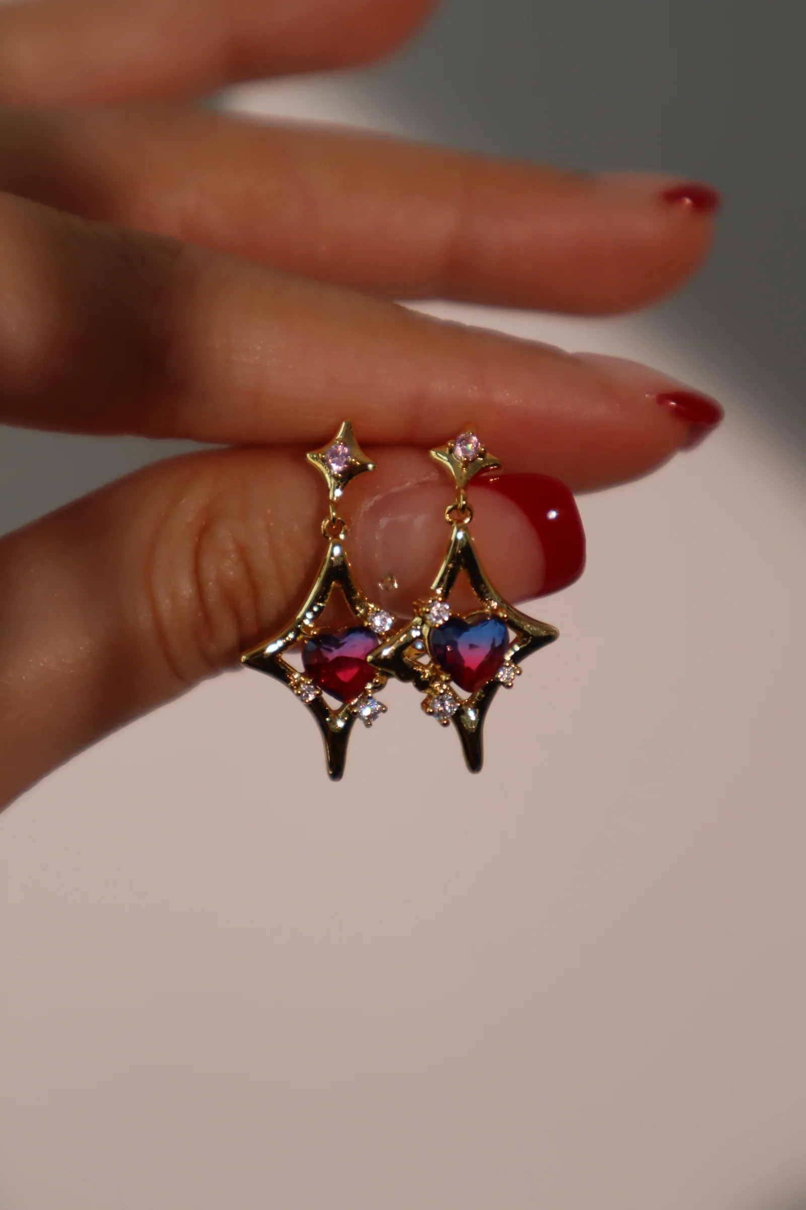 18K Real Gold Plated Gradient Heart Earrings - Image 4