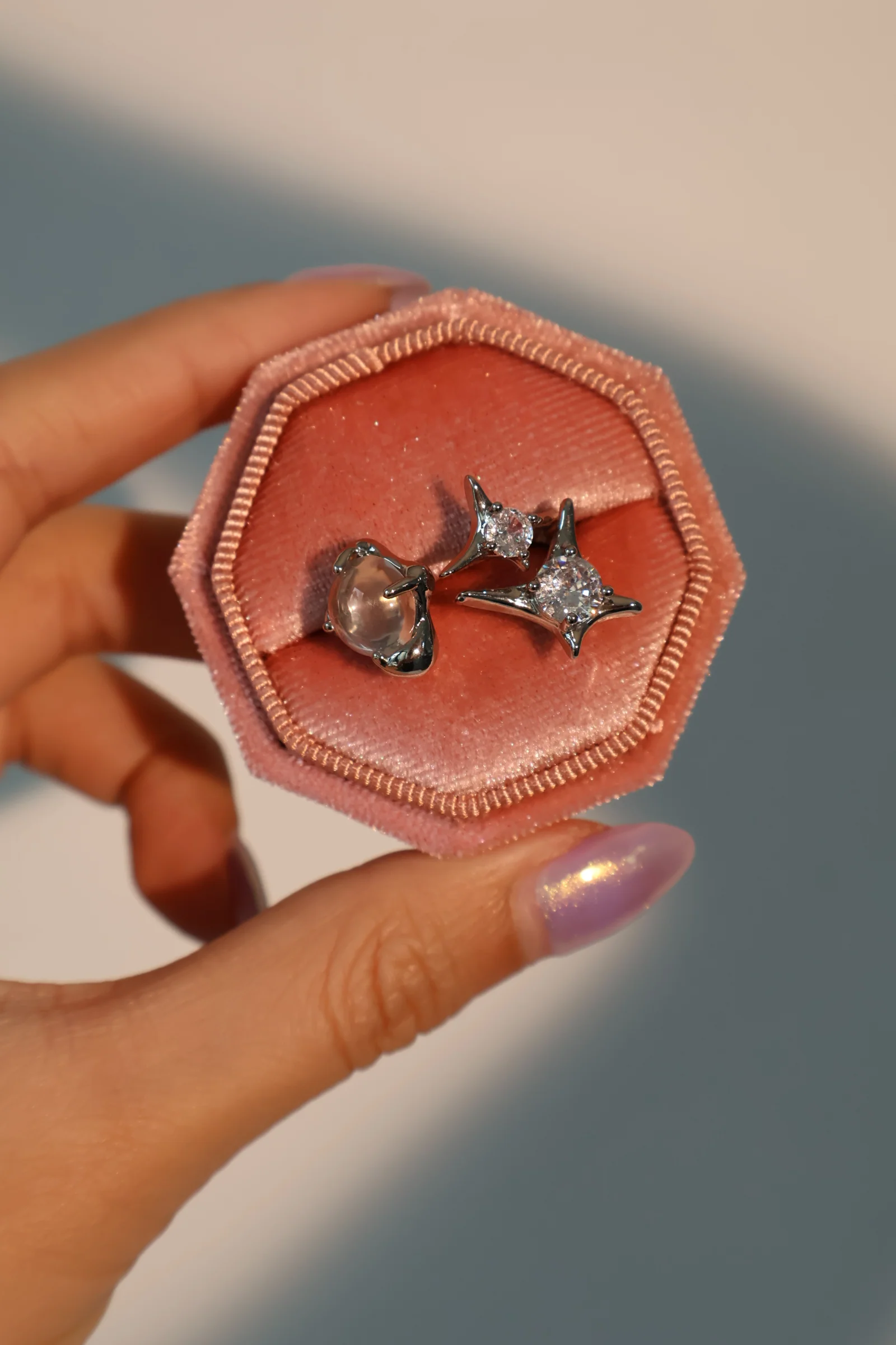 3 in 1 Gemstones Ring - Image 5