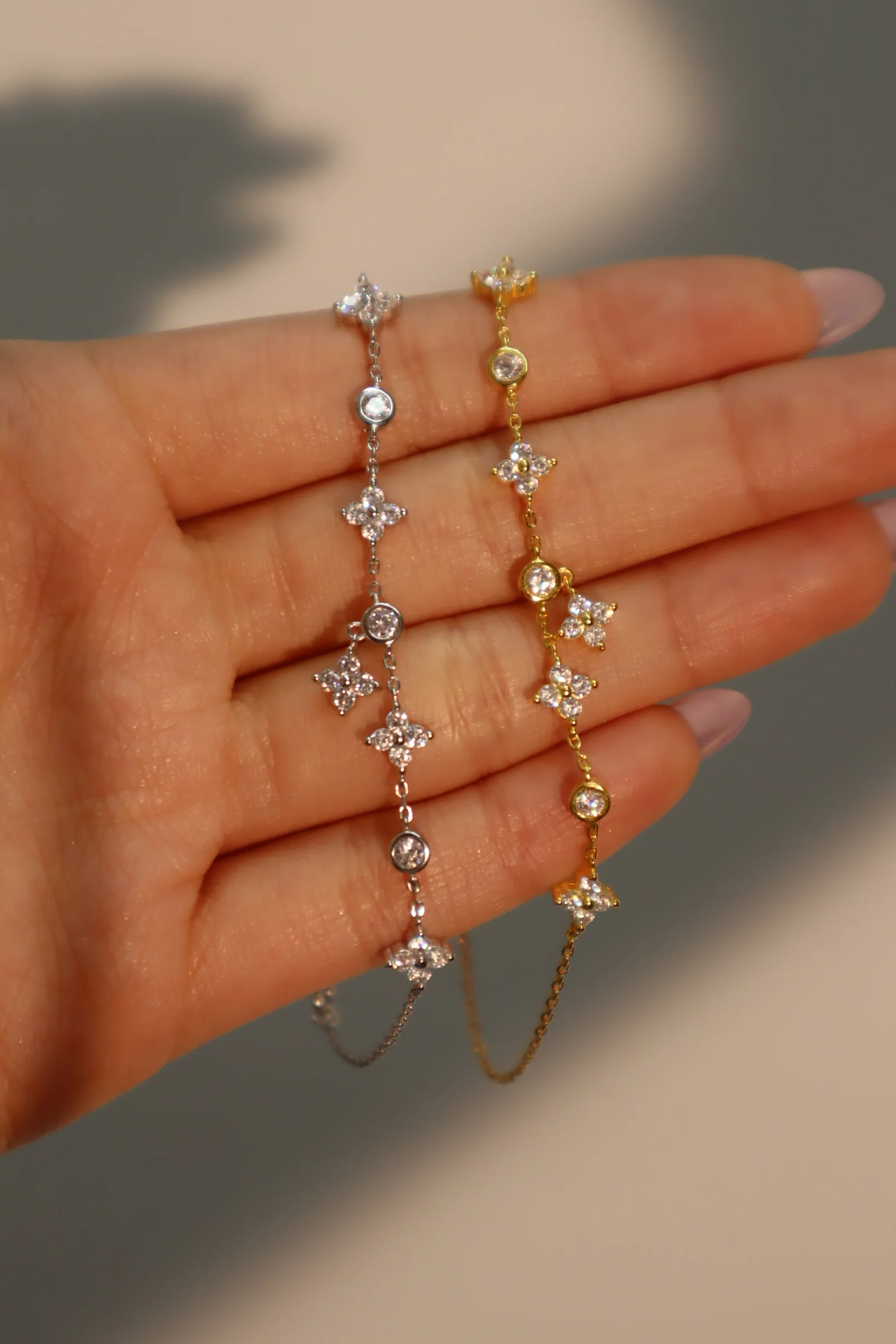 925 Sterling Silver Multi Starlight Petal Bracelet - Image 9