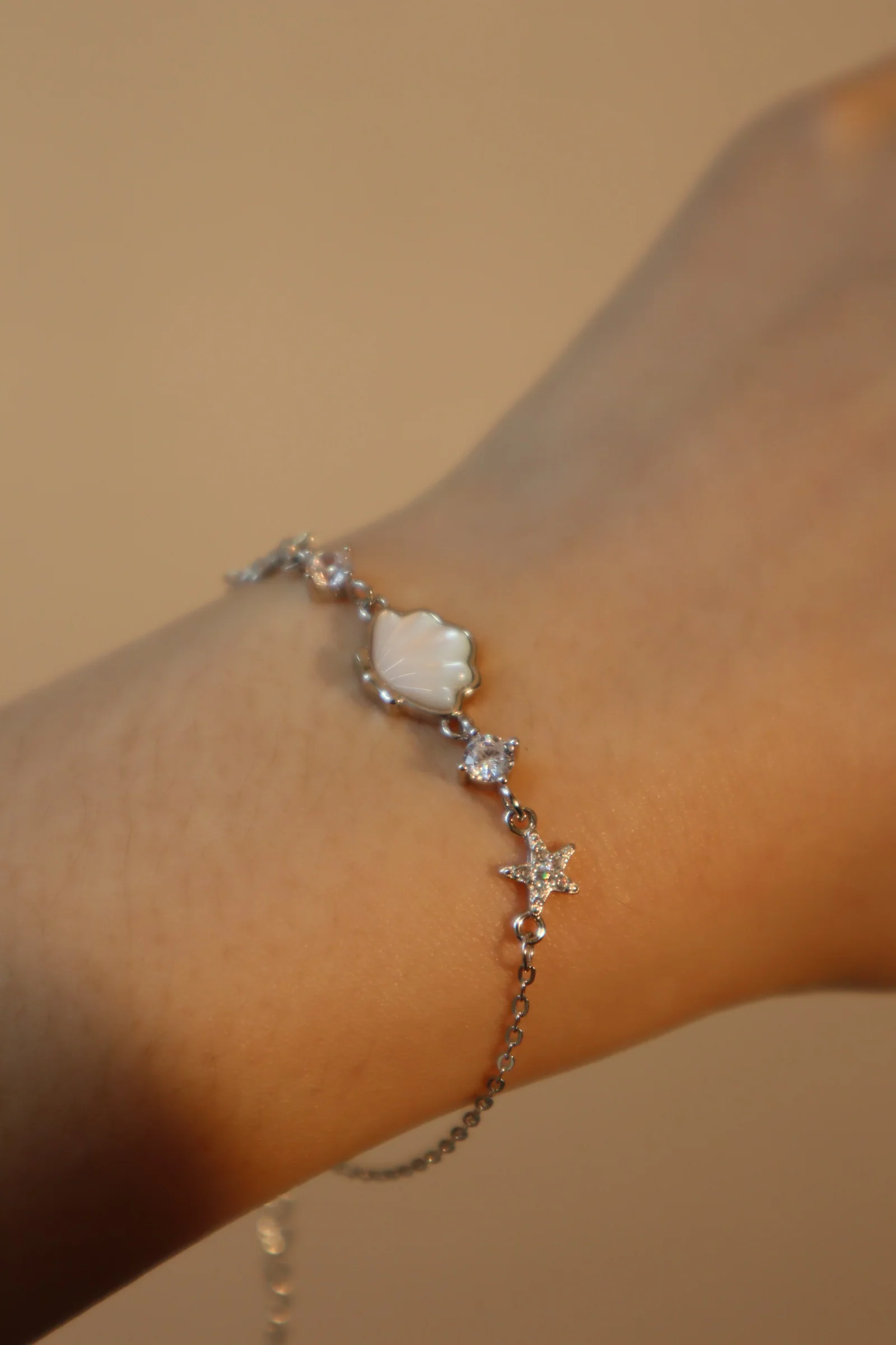 925 Sterling Silver Sea Shell Bracelet - Image 5