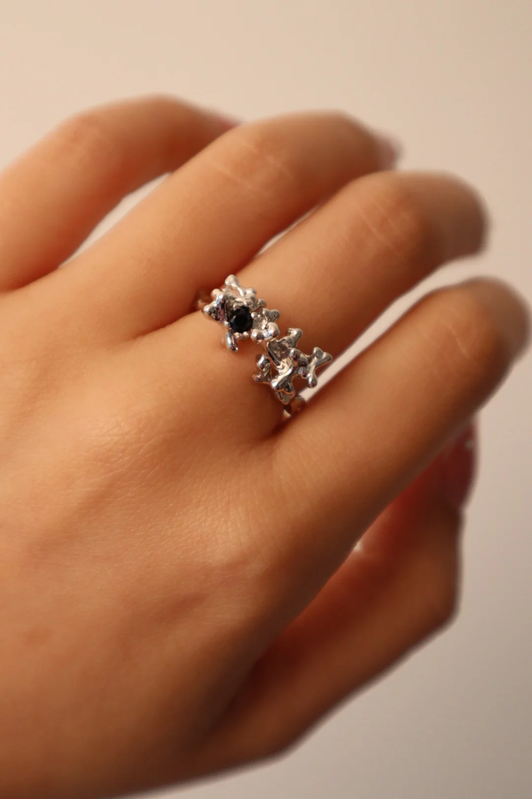 Black Gem Blossom Ring - Image 6
