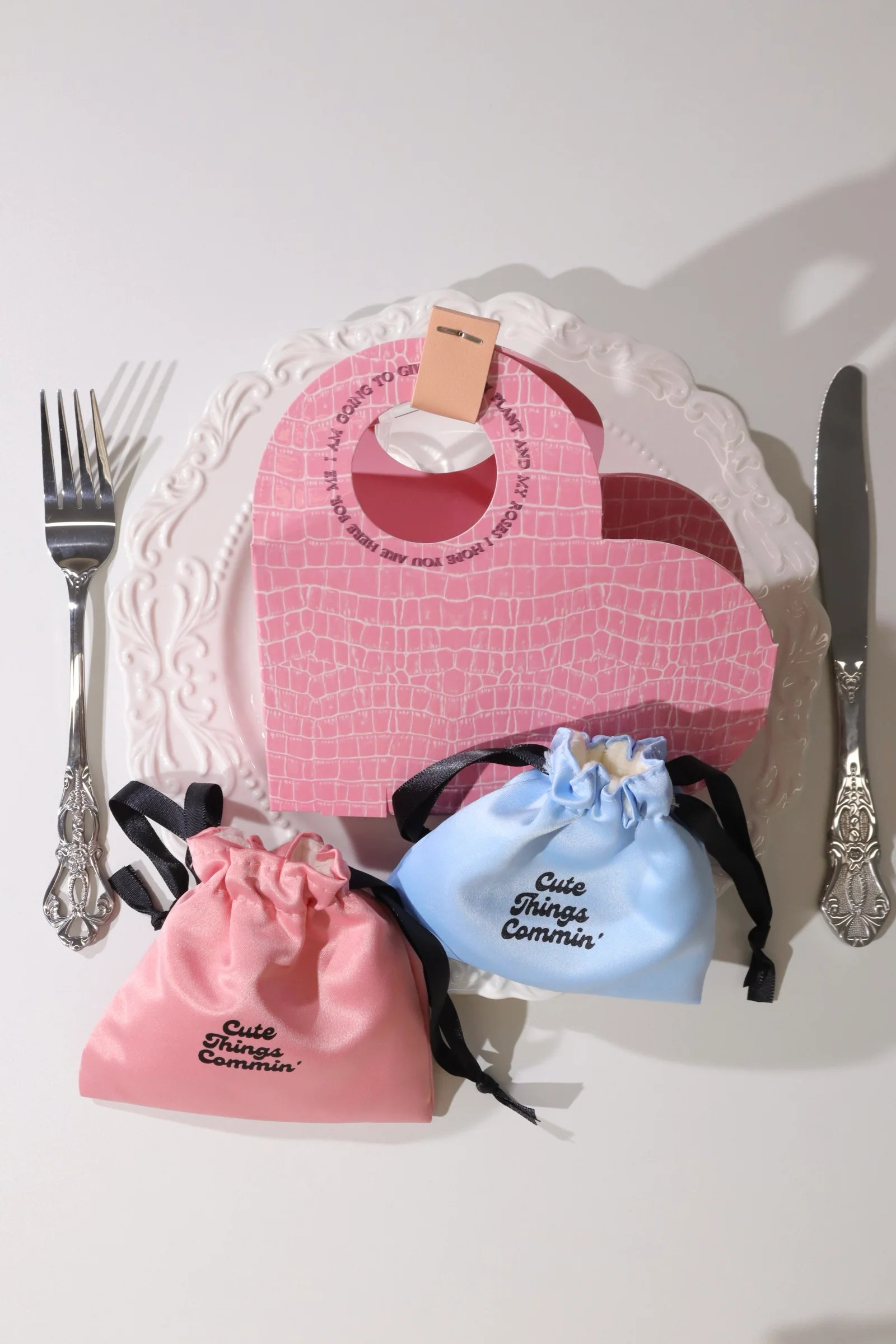 CTC Gift Heart Bag - Image 14