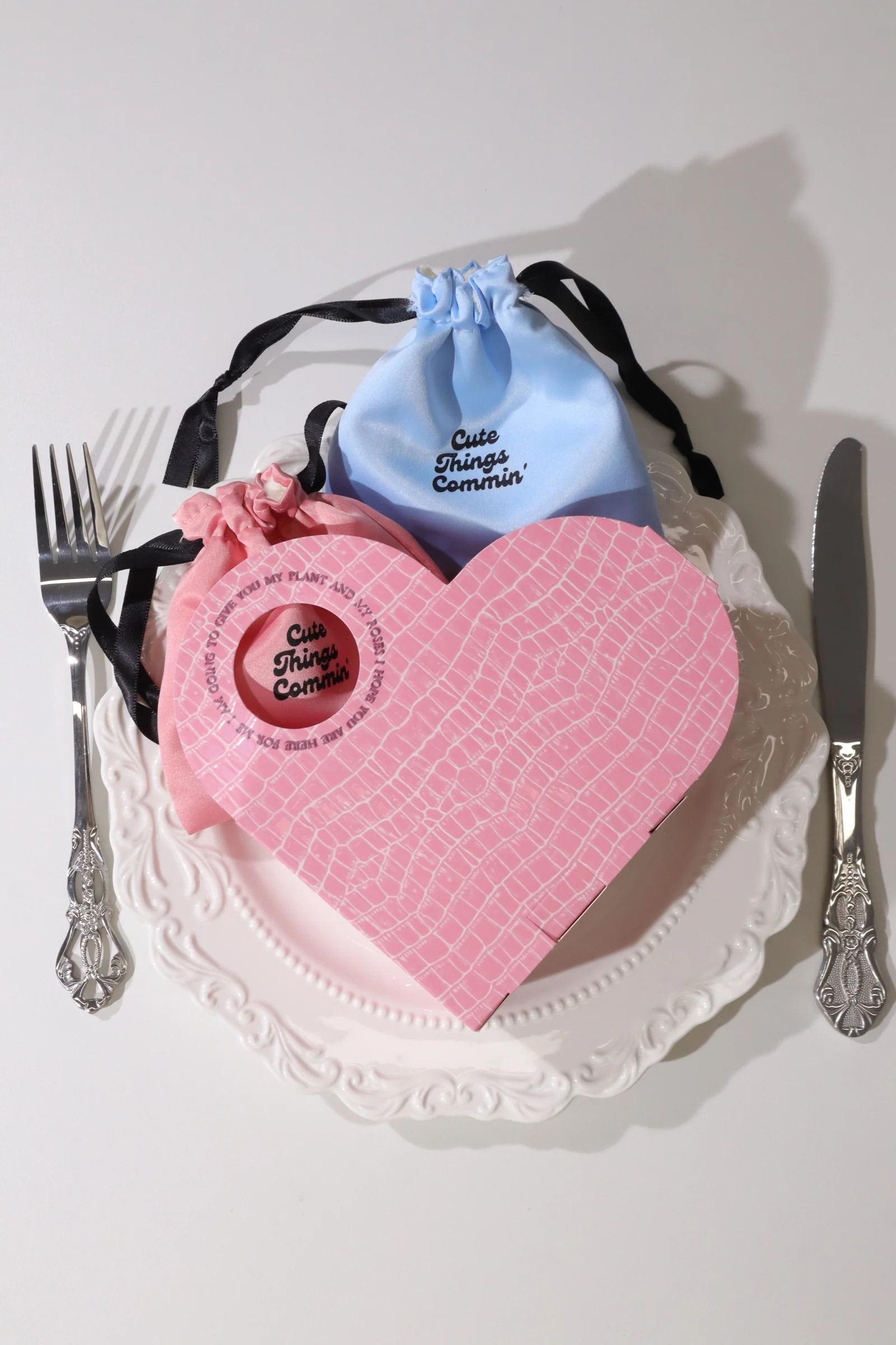 CTC Gift Heart Bag - Image 24
