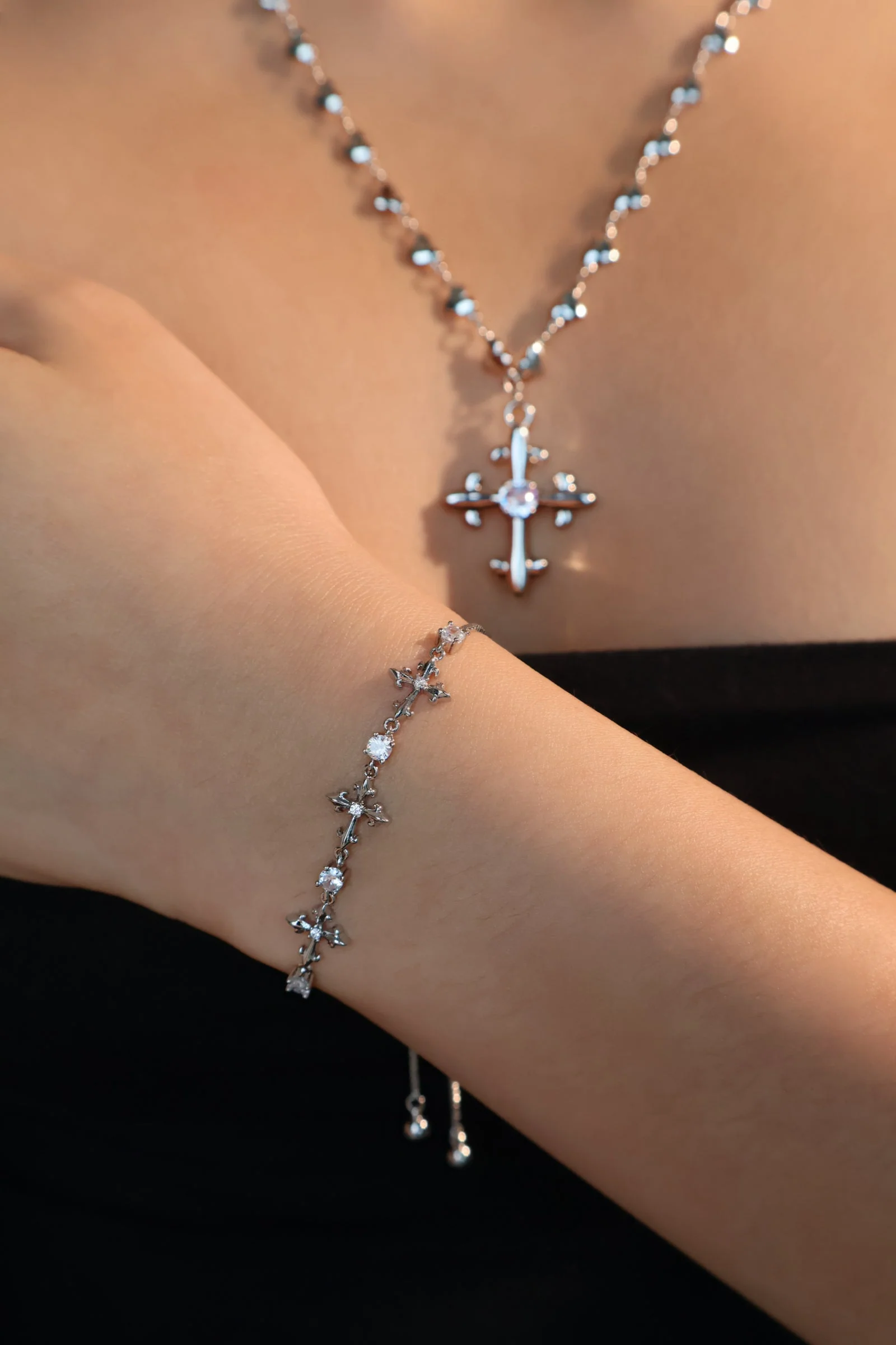 Palladium White Gold Plated Multi Diamond Cross Bracelet - Image 5