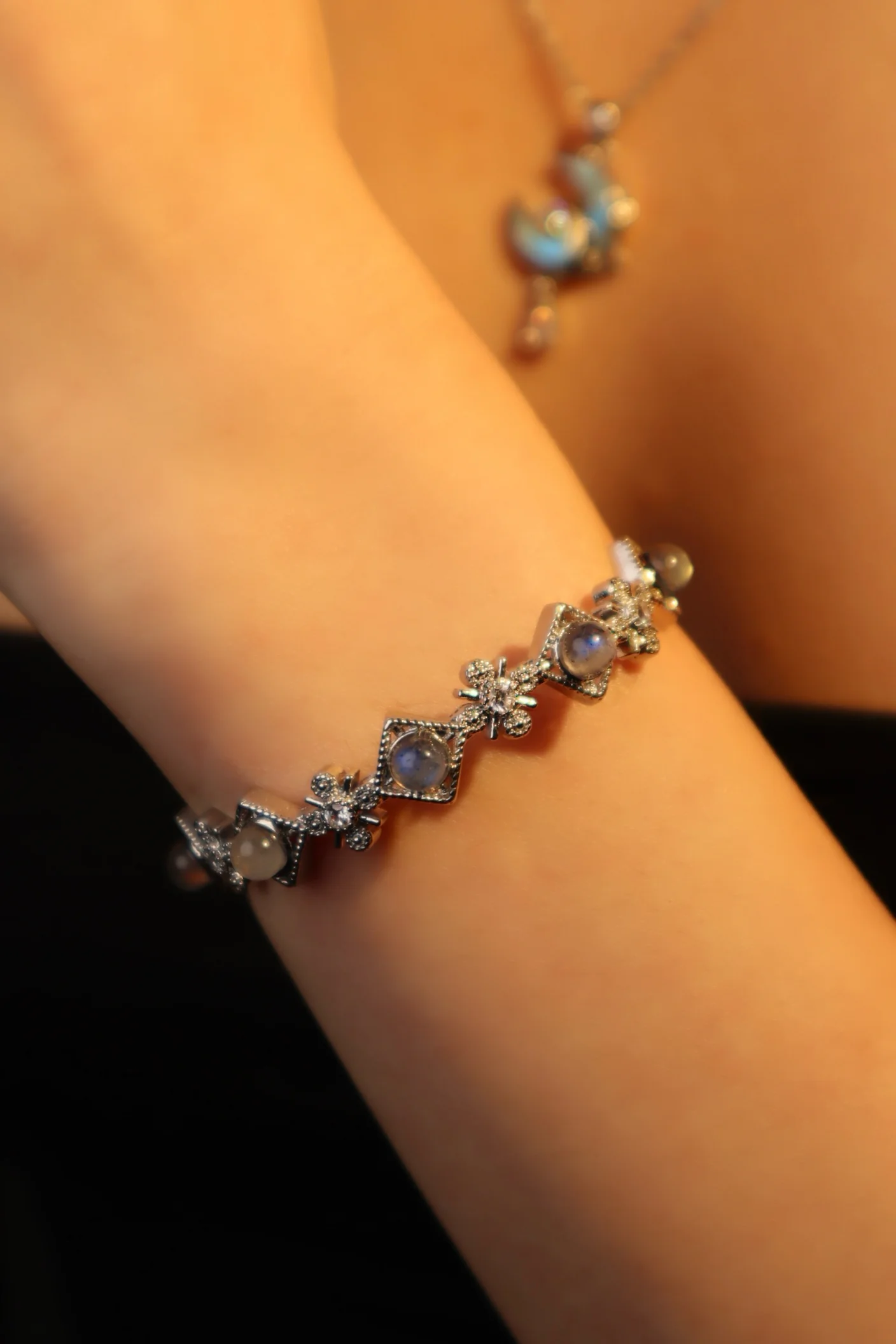 Natural Blue Crystals Bracelet - Image 5