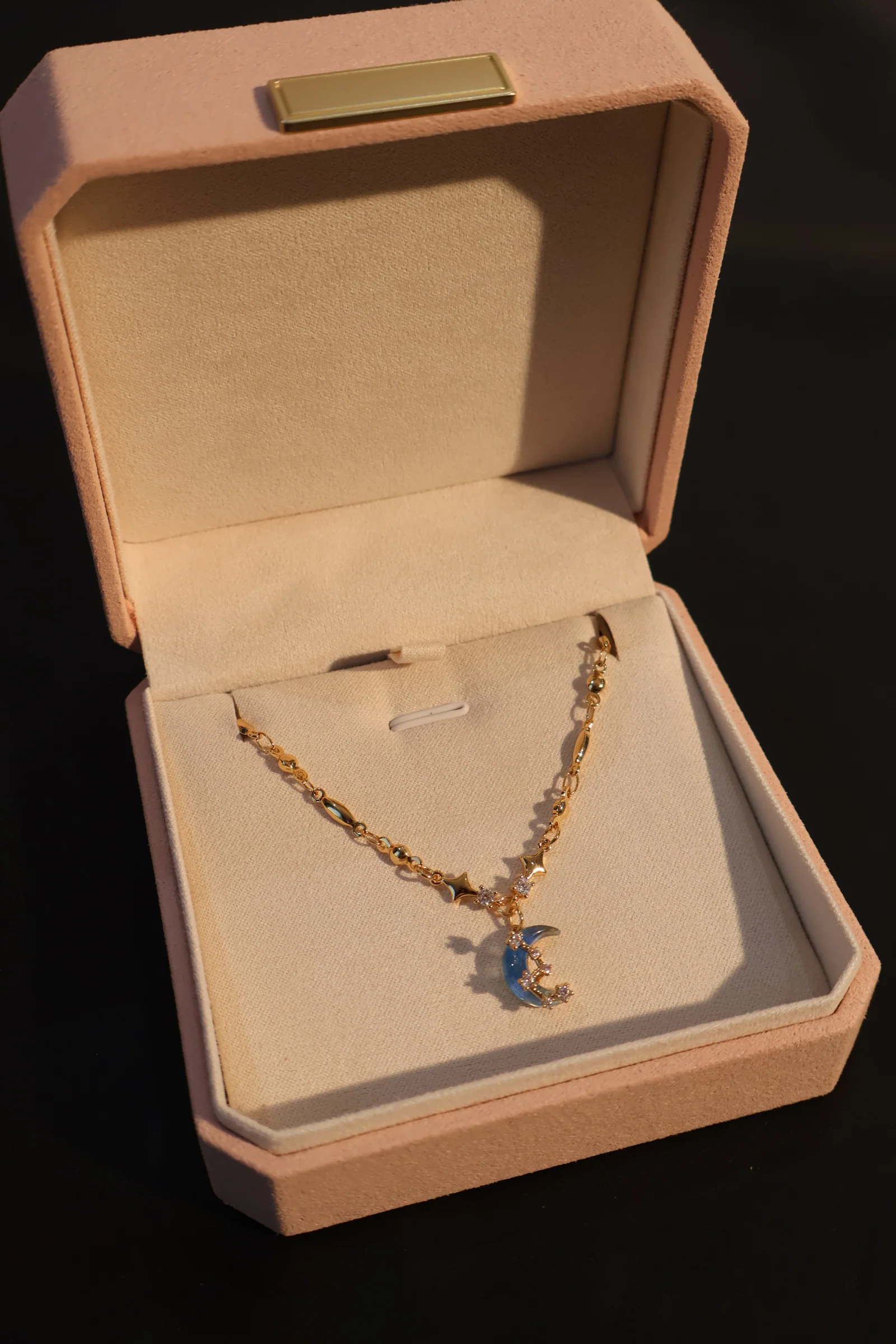 CTC Jewelry Case - Image 4