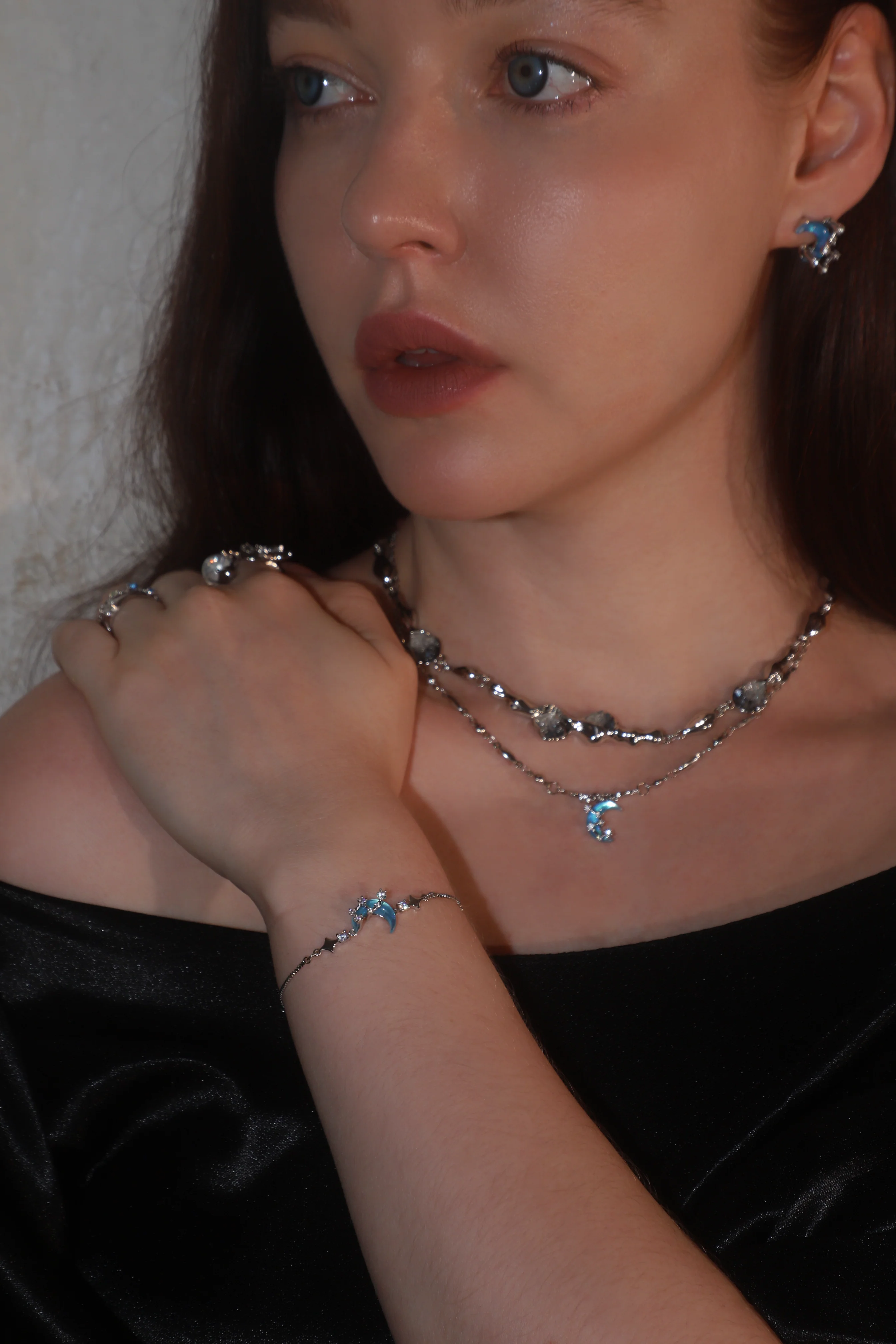 Palladium White Gold Plated Moonstone Moon Star Bracelet - Image 16
